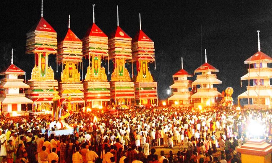 Kettukazcha at Chettikulangara Bharani Festival