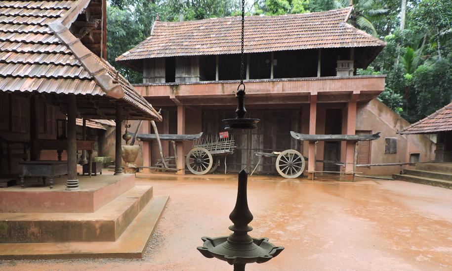 Charithramalika - View from Thaimalika to Padippura